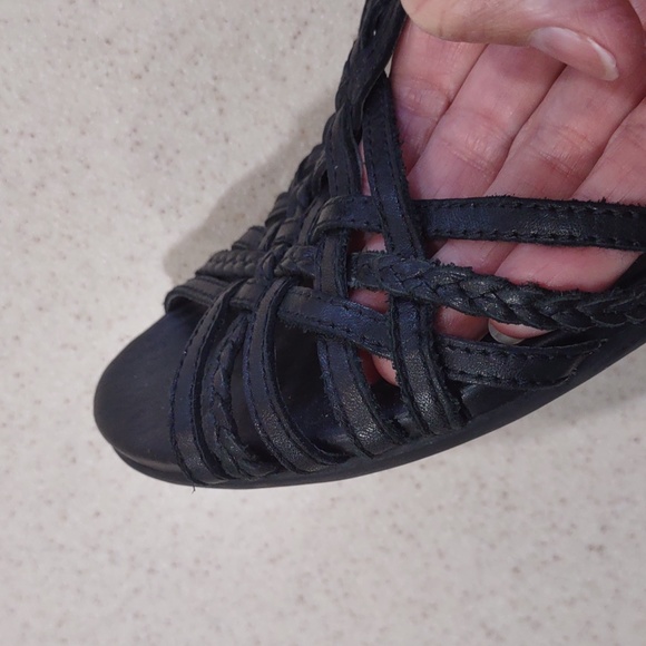 Earth Azalea Black Leather Wedge Sandals Size 10D (Wide Width) EUC - Picture 13 of 16